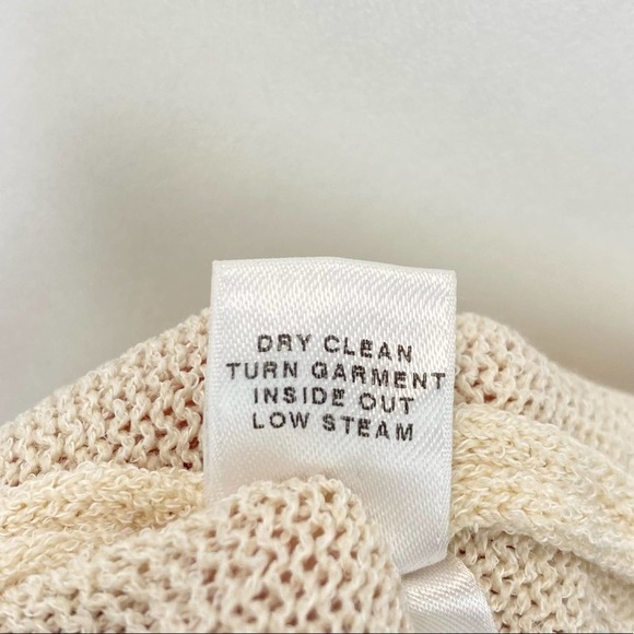 St. John Knit Sleeveless Knit Top Beige Wool Blend - Picture 5 of 6